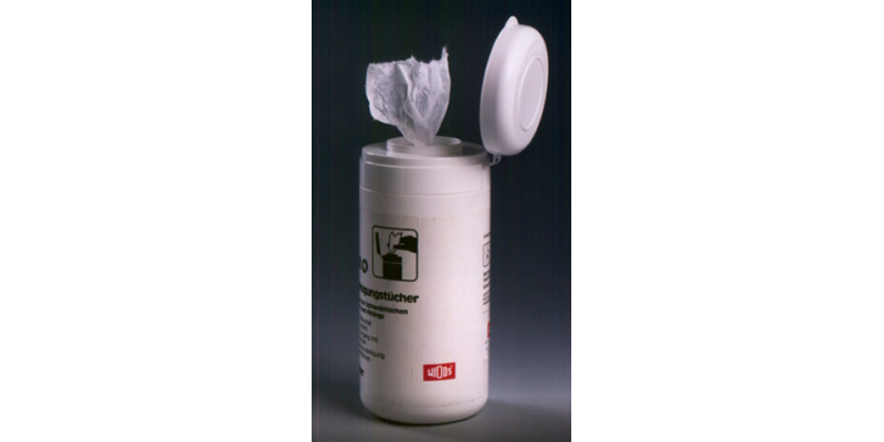 Cleansing tissues Cleansing tissues